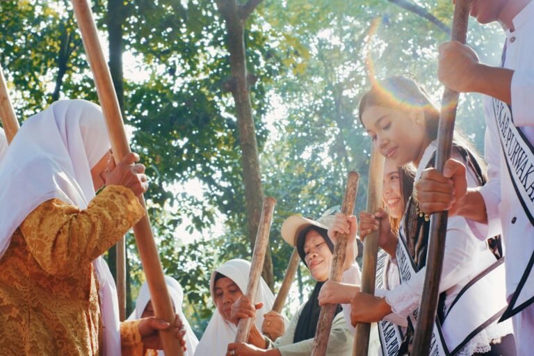 Batik Garutan Keindahan Kain Tradisional Jawa Barat
