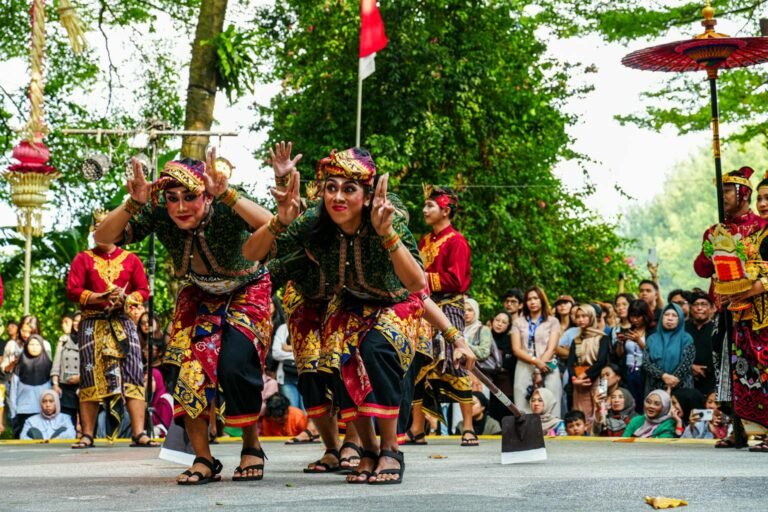 Tari Jaipong sebagai Ikon Kesenian Jawa Barat
